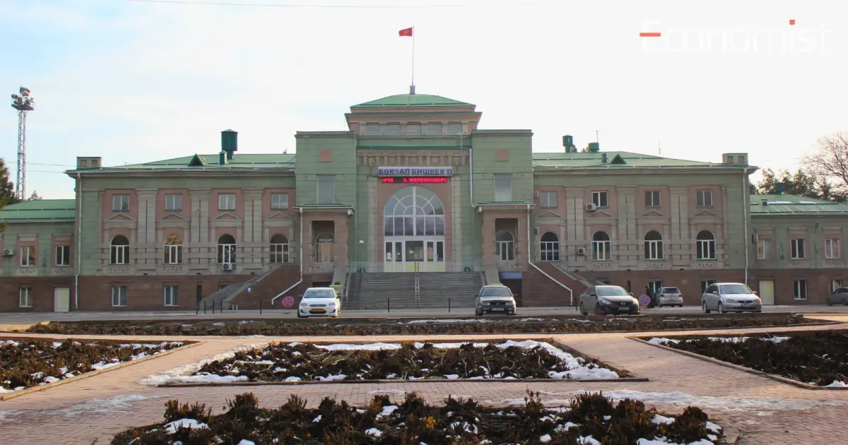 "Кыргыз темир жолу" изменит расписание трех поездов