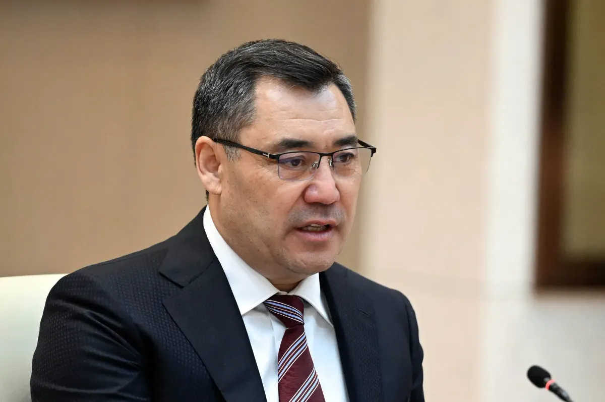Садыр Жапаров выступил за скорейшее прекращение боевых действий в секторе Газа