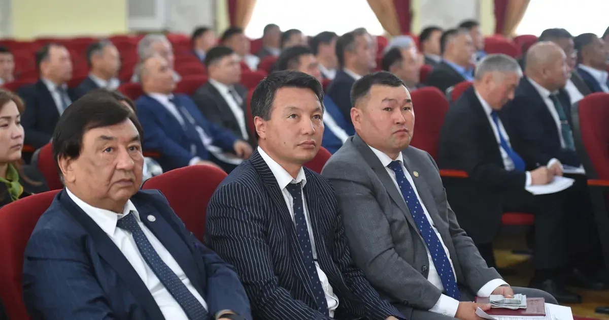 «Куда ни посмотришь везде провал», — Акылбек Жапаров раскритиковал работу Минсельхоза