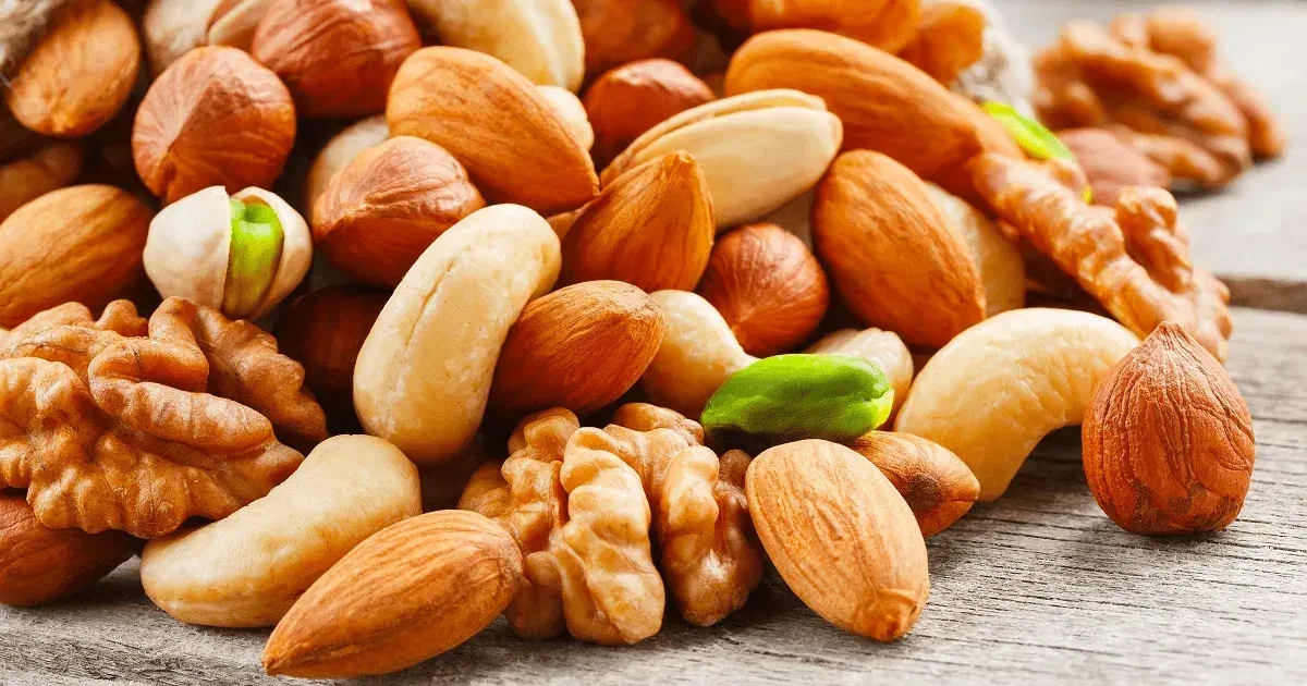 Производители орехов и фисташек из Джалал-Абада получили сертификат EU Organic