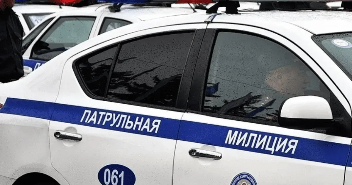 Милиционеры в ролике о ПДД засветили служебное авто с 7 неоплаченными штрафами