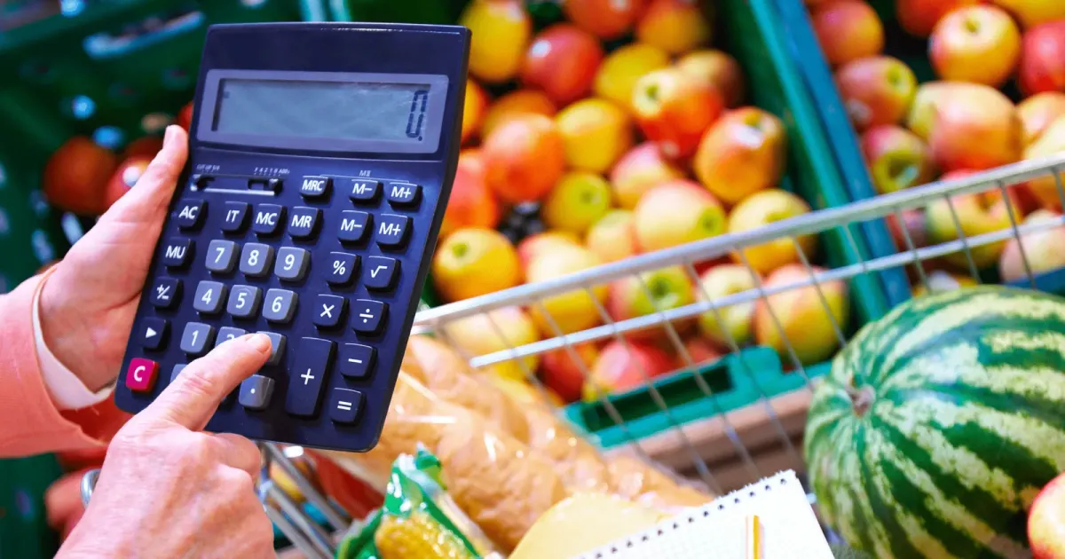 Инфляция в мае замедлилась до 0.3%
