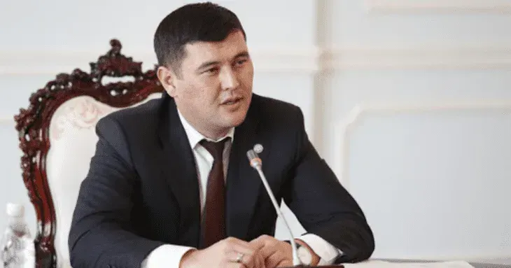 Незаконное обогащение на 70 млн сомов — завершается следствие по делу экс-замглавы Аппарата президента