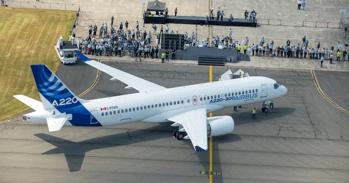 Авиакомпания «Эйр Манас» презентовала новый аэробус Airbus 220