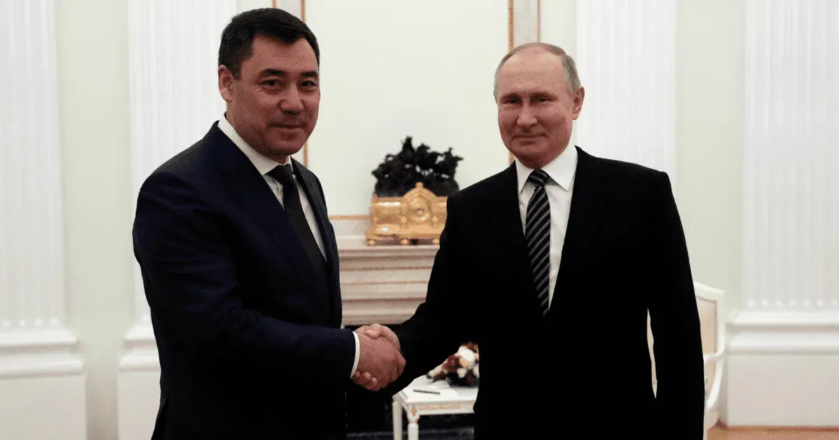Жапаров заверил Путина, что Кыргызстан продолжит укрепление стратегического партнерства с Россией