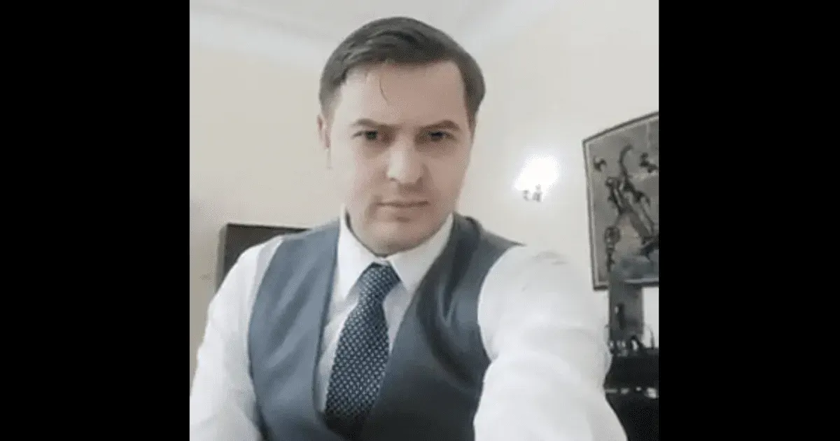 Смог, рост цен, доставка грузов из Китая – Новиков ответил на вопросы подписчиков в Facebook