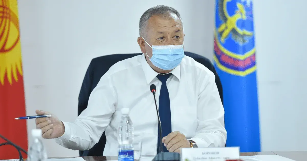 Боронов, как и Жээнбеков, переложил на глав регионов ответственность за COVID-19