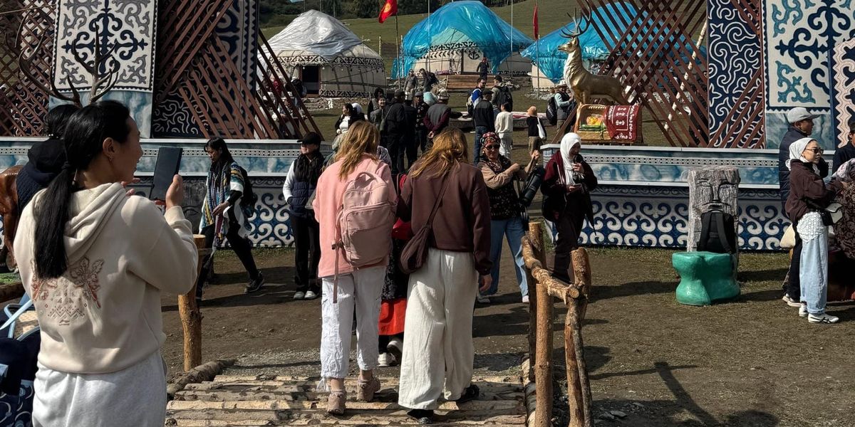 Беркутчи, лучники и ремесла: что показали гостям на Кырчыне