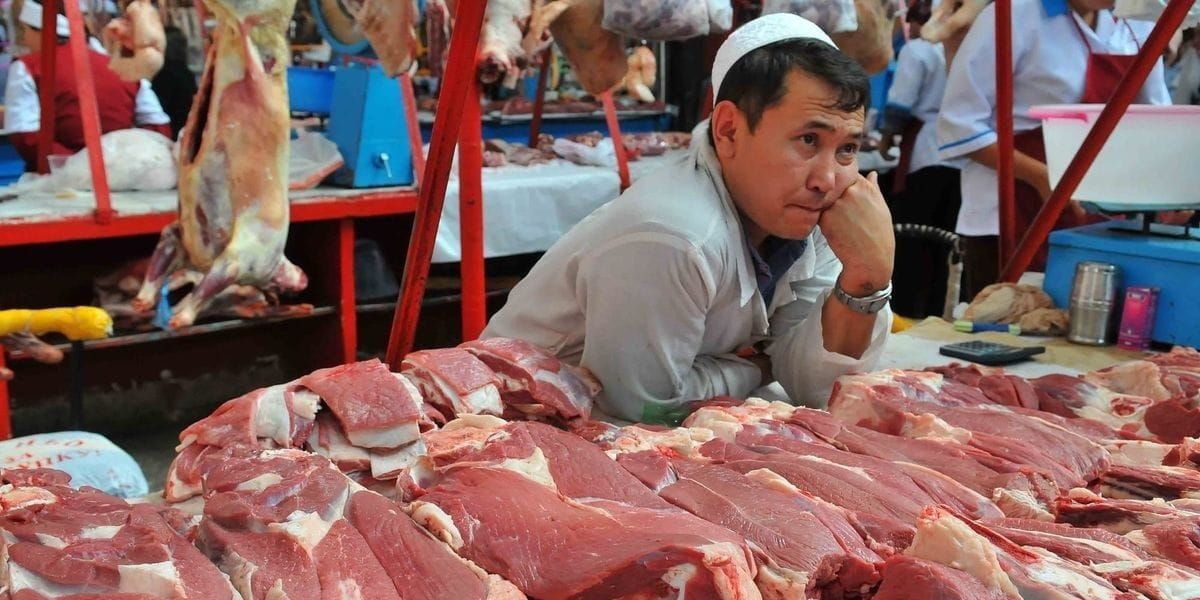 В Оше начали рейды по мясным магазинам и рынкам из-за роста цен