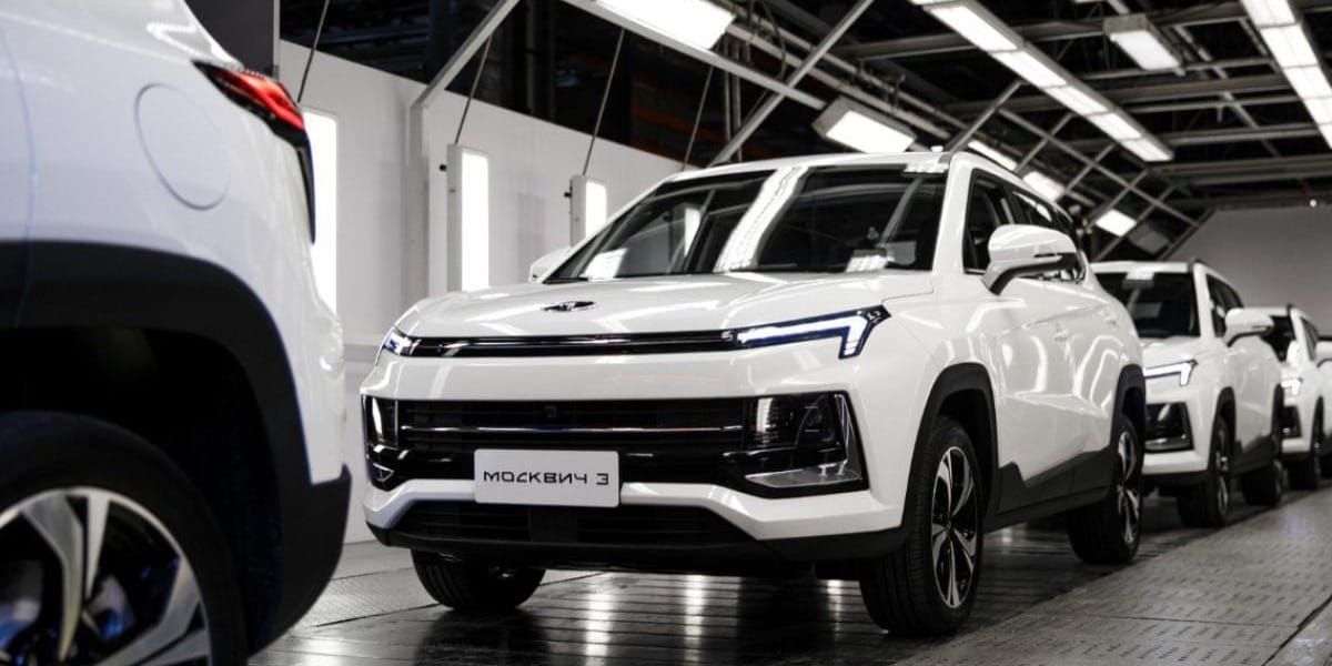 В РФ нашли новых партнеров для 13 автозаводов, оставленных иностранными компаниями