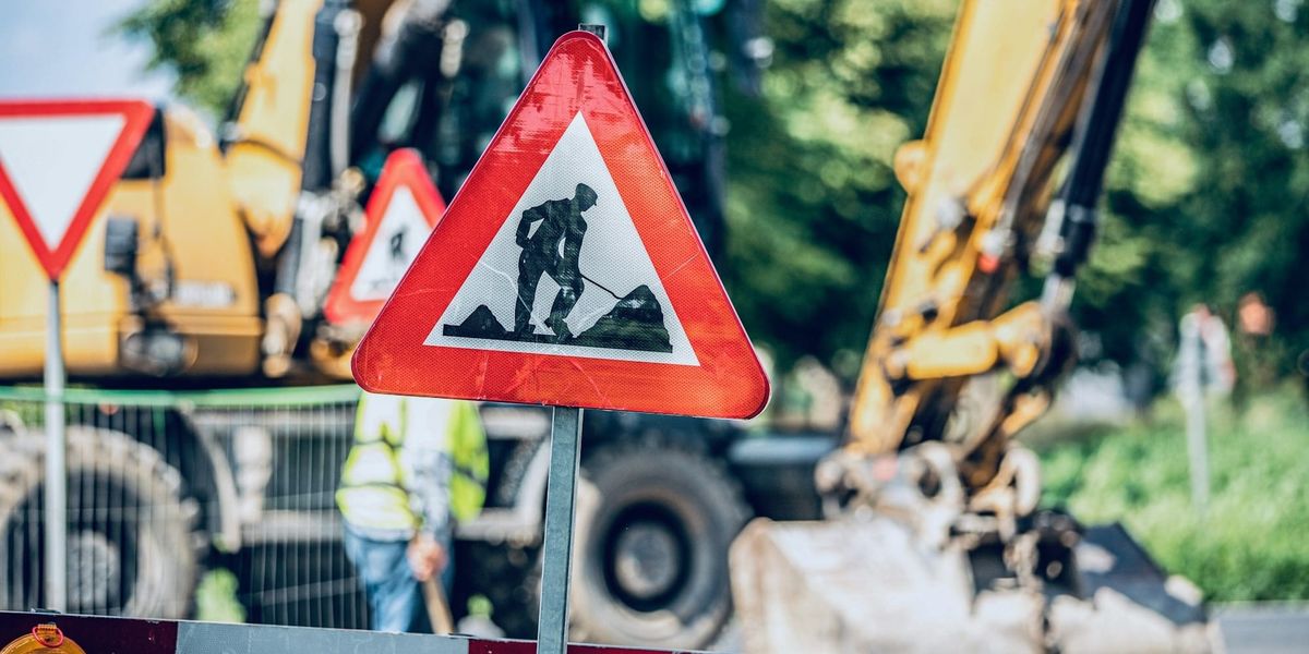 В Оше объявили тендер на асфальтирование пяти улиц за 16.86 млн сомов