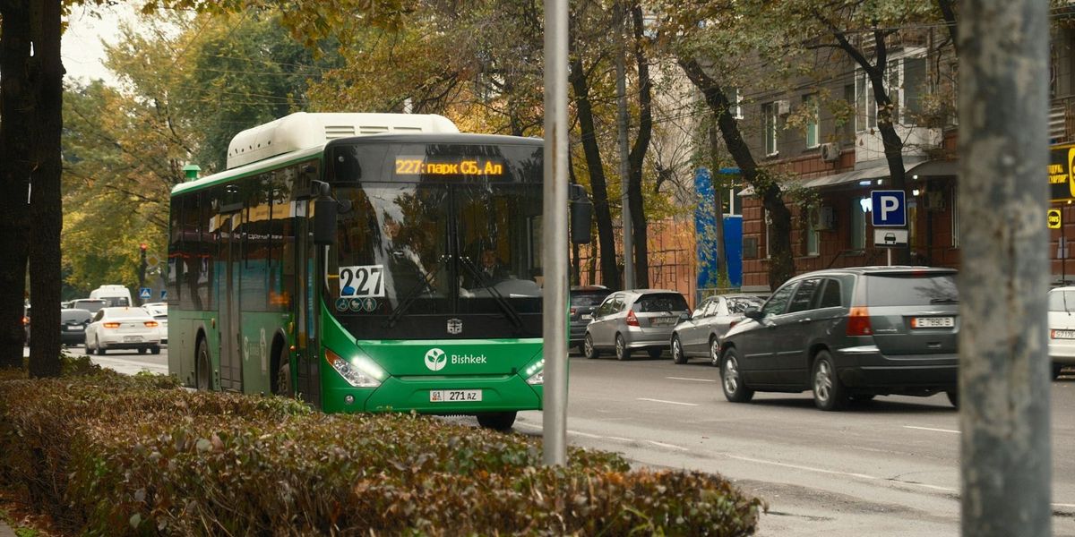 Бишкек закупит 3 100 автобусных шин на 54.25 млн сомов