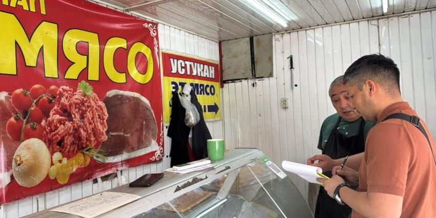 В Бишкеке проверяют цены на мясо: говядину рекомендуют продавать до 770 сомов, баранину — до 880