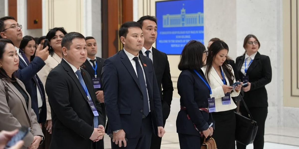 Депутаты ЖК приняли участие в программе молодых лидеров пяти стран