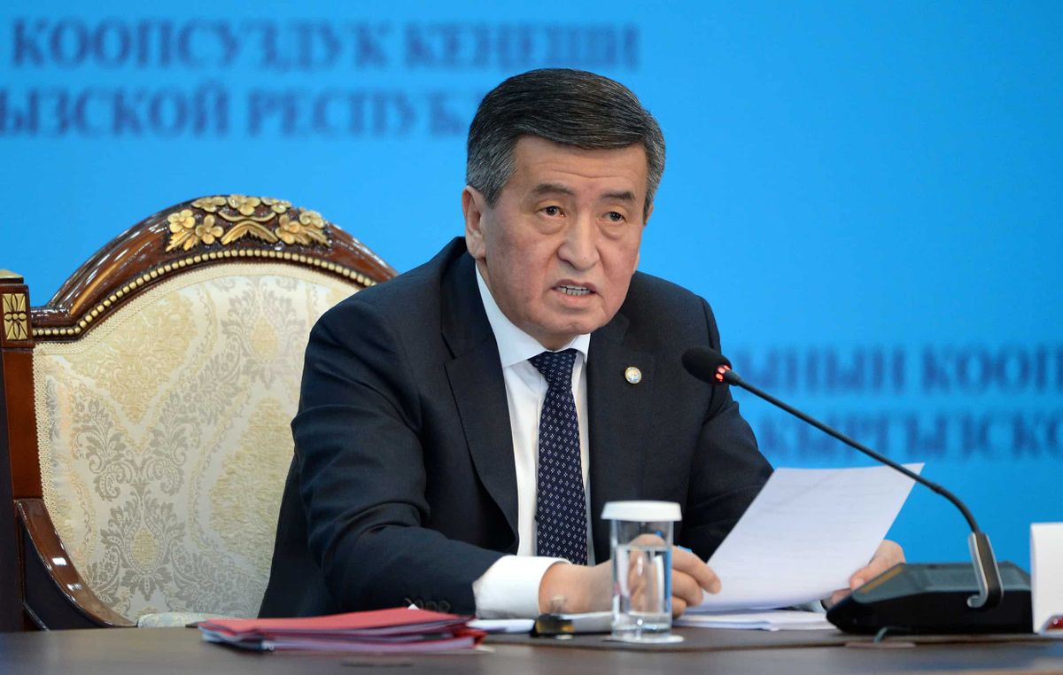 Президент пожаловался на бюрократию в исполнении решений Совбеза