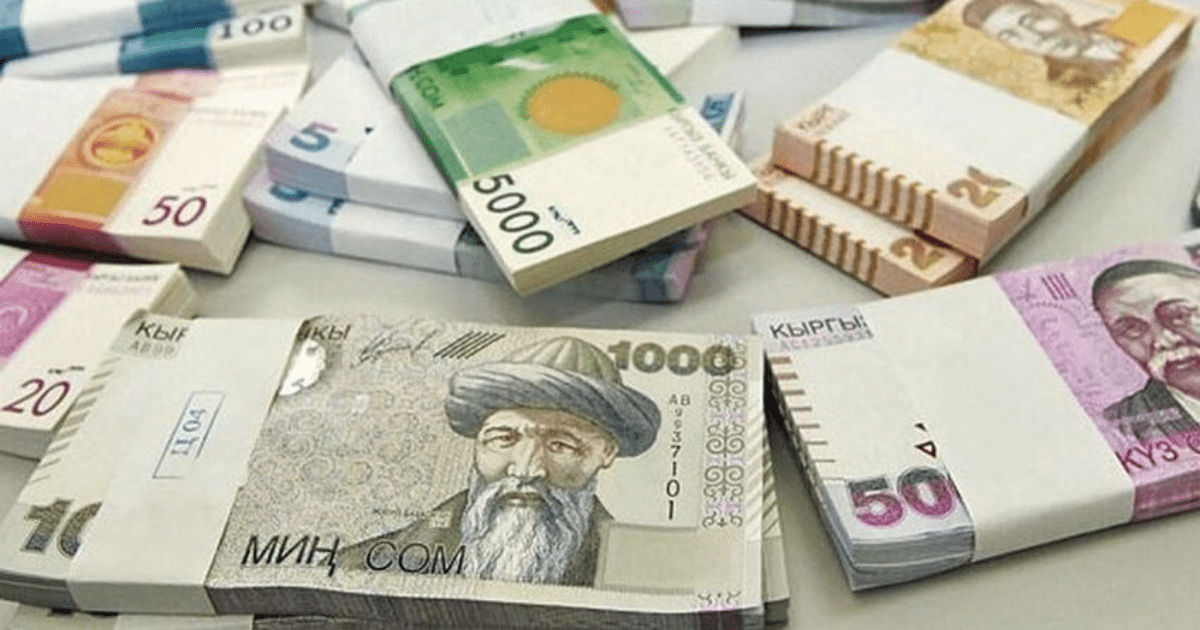 В январе-апреле на пенсии и пособия потрачено 18.1 млрд сомов