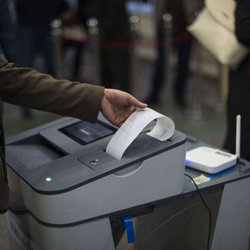 Результаты выборов в Жогорку Кенеш отменили