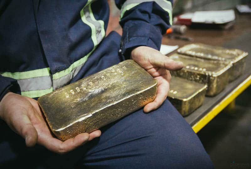 Кыргызстан потерял мировые рынки — как теперь будут продавать кыргызское золото?