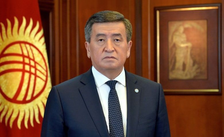 Жээнбеков призвал руководителей политических сил к переговорам