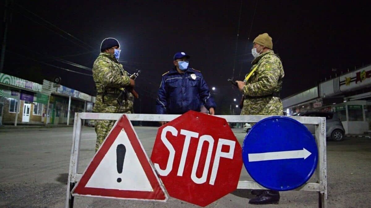 В Бишкеке введен комендантский час с 21:00 до 5:00 часов. ПРИКАЗ