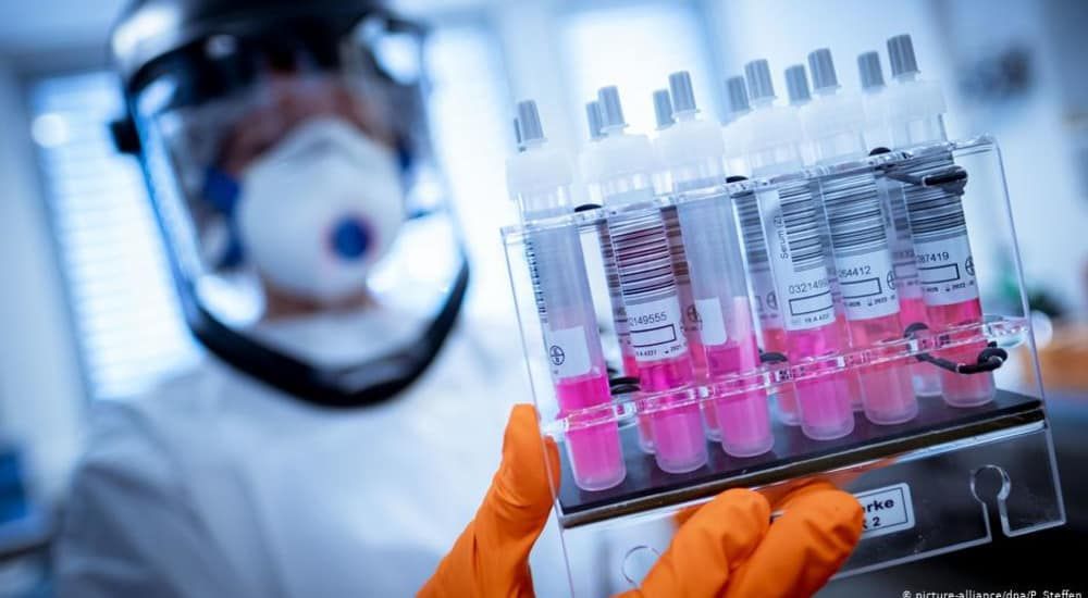 Мировую экономику ждет подъем из-за массовой вакцинации против COVID-19?