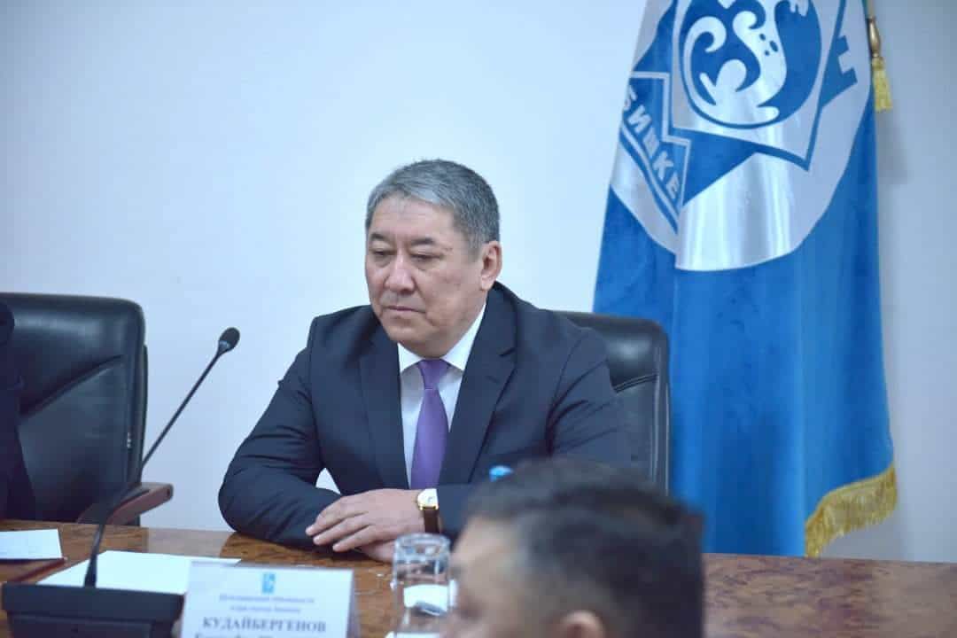 Новый и.о. мэра рассказал о планах — никаких монорельсов и муниципальных банков