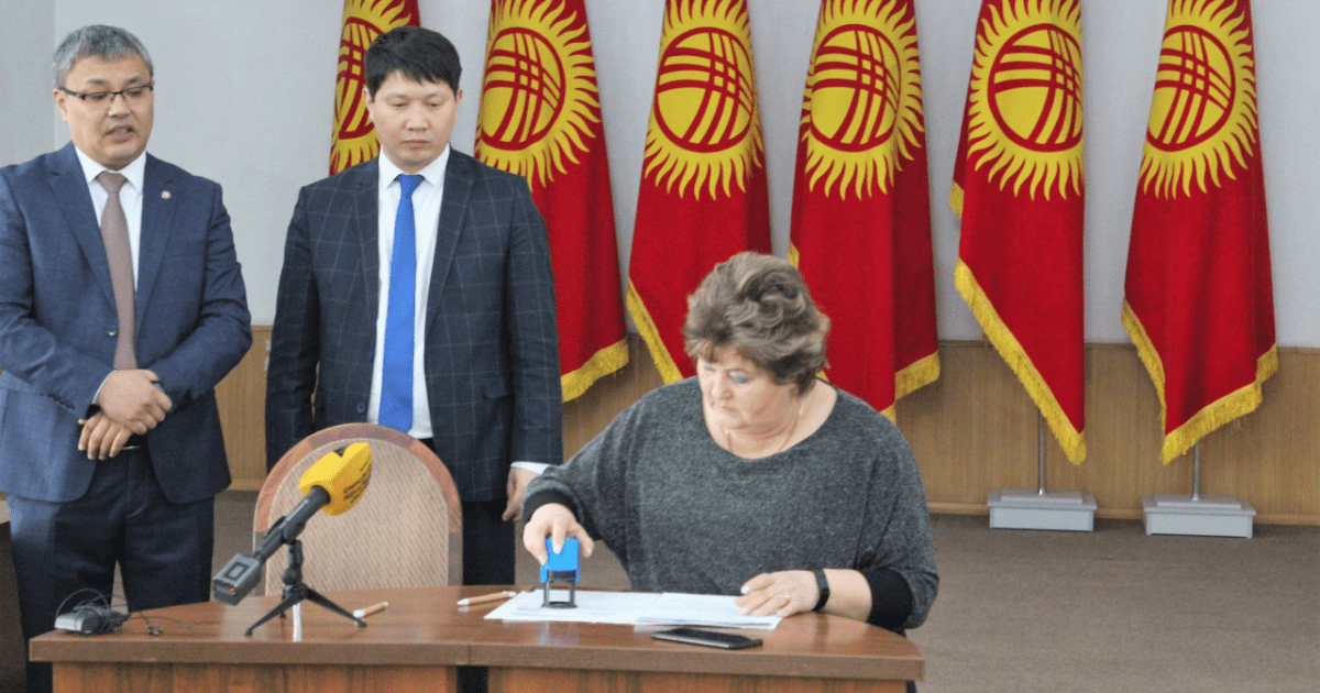 Минэконом, поставщики и супермаркеты договорились сдерживать цены на продукты