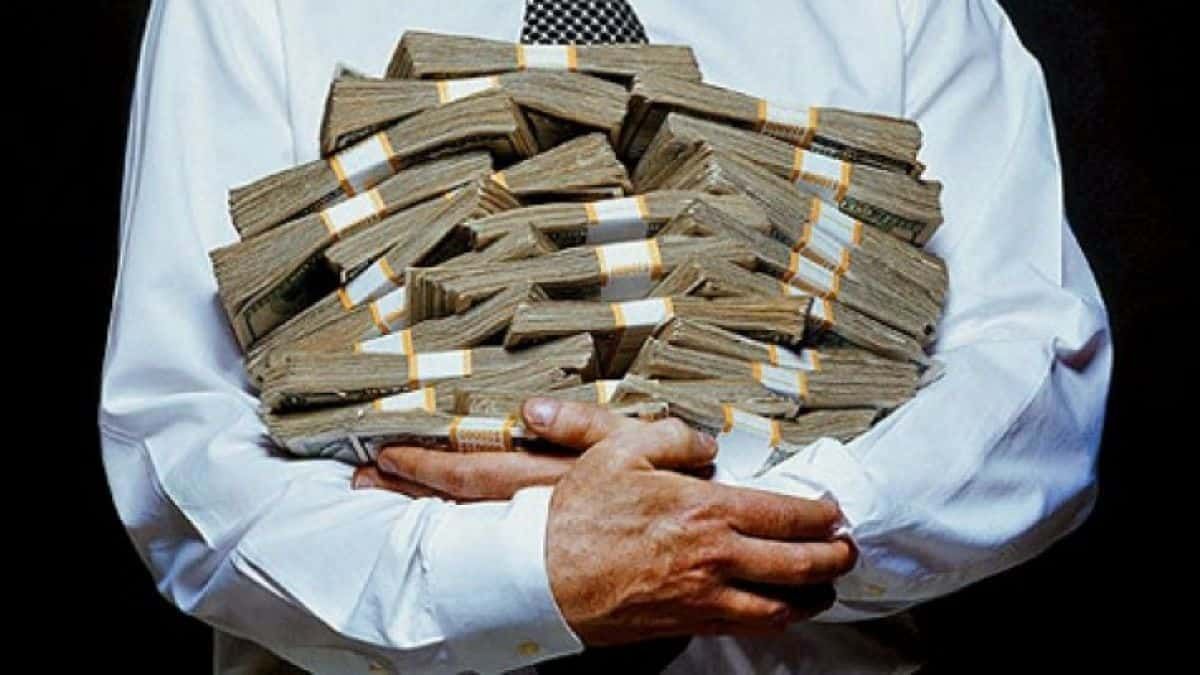 Руководство Фонда развития Иссык-Куля растратило и присвоило более 150 млн сомов — Генпрокуратура