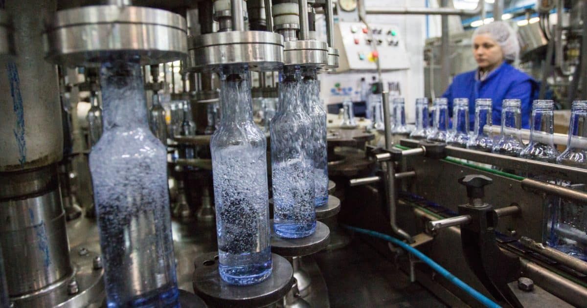 Госантимонополия определила доминирующего производителя спирта в Чуйской области