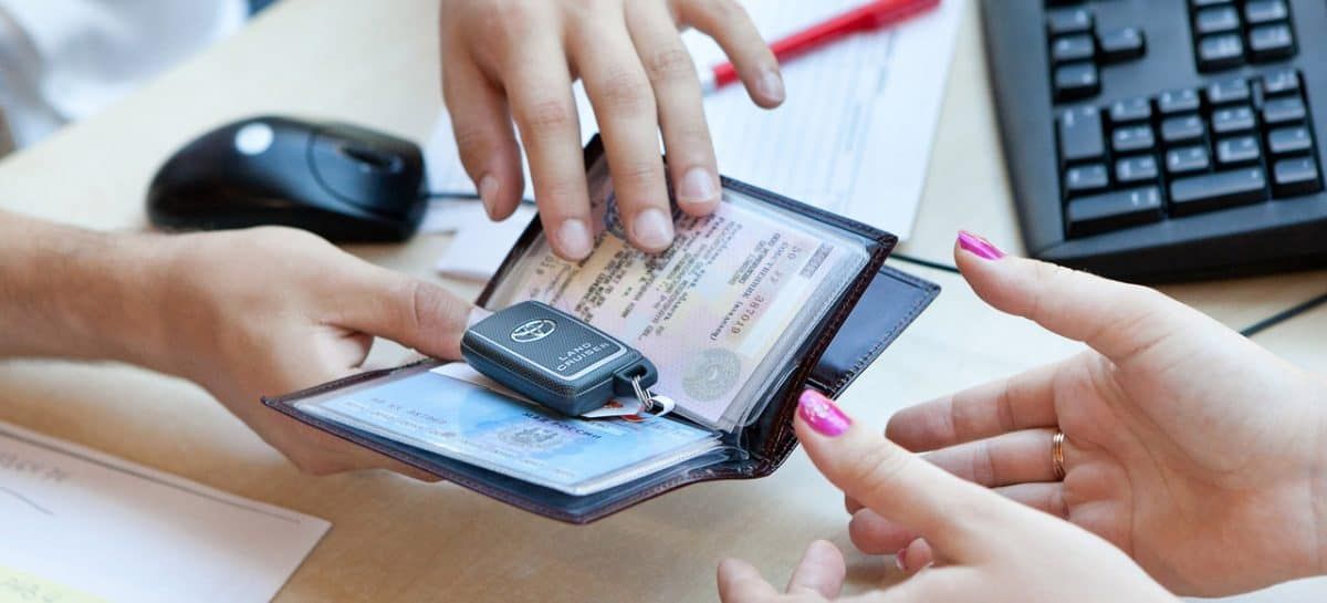 Госучреждение «Унаа» потратит 528 млн сомов на бланки свидетельств о регистрации авто
