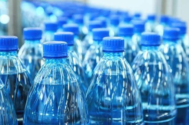 Производители будут вынуждены закрыться — МДС о введении маркировки бутилированной воды