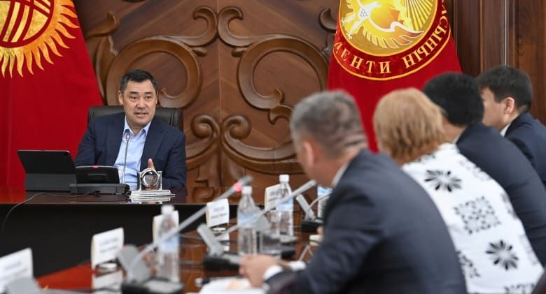 Около 800 млн сомов планируется инвестировать на реконструкцию центра онкологии и диагностического центра