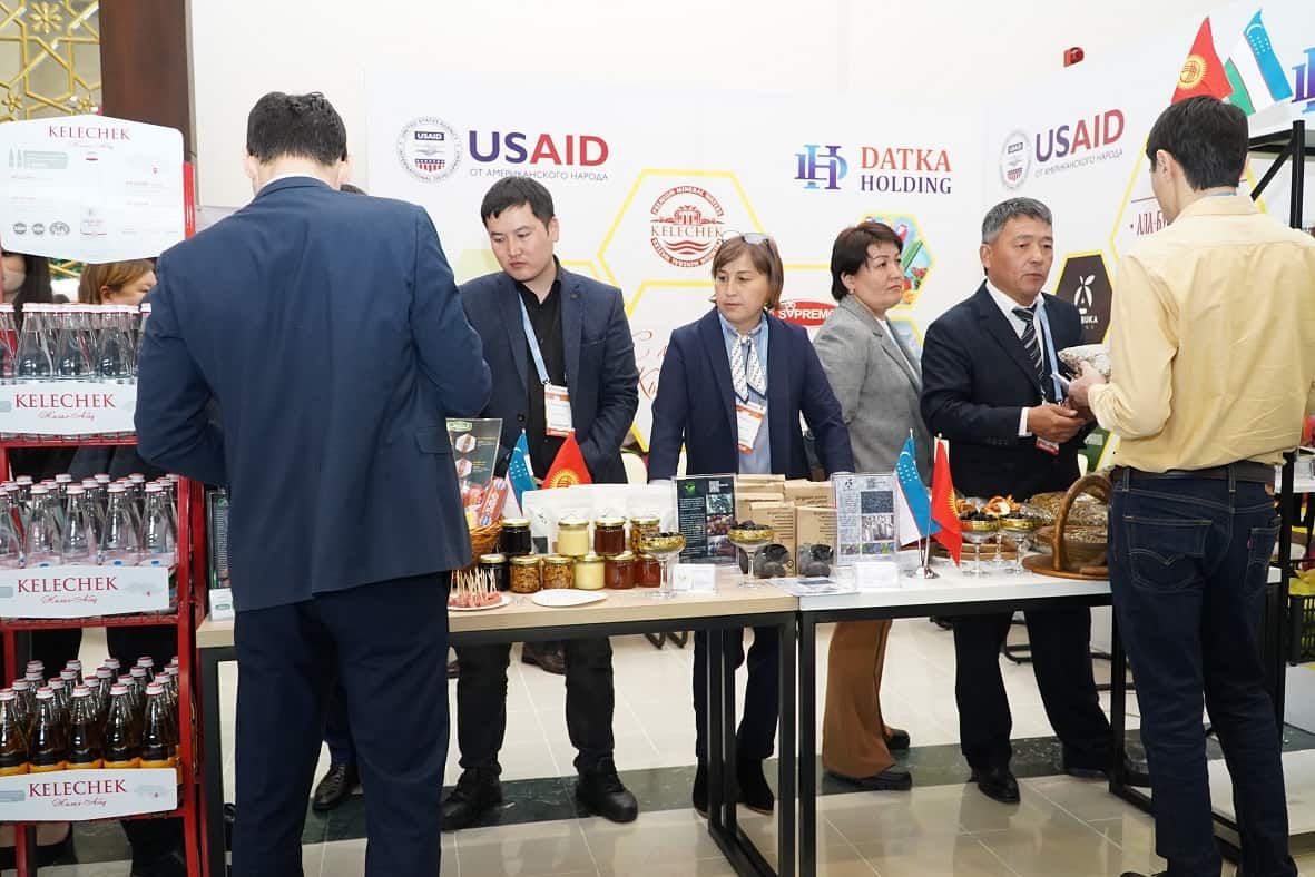 Агрокомпании Кыргызстана подписали 20 контрактов на экспорт фруктов, мясной и молочной продукции в Узбекистан