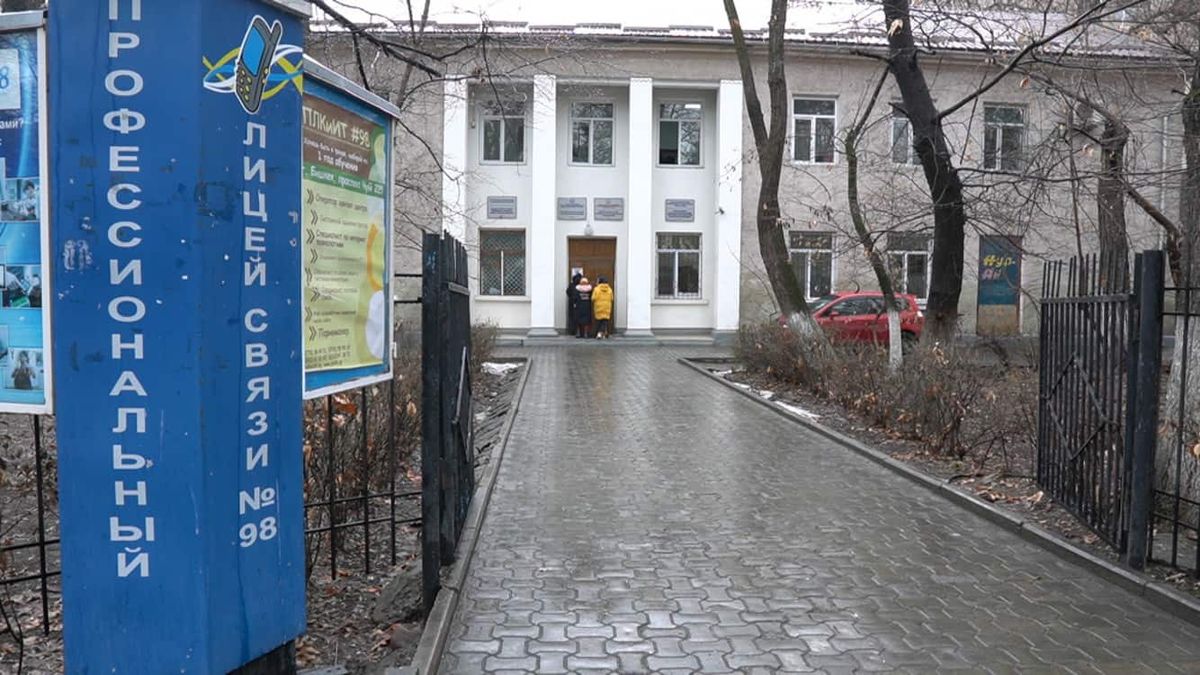 Депутаты хотят отправить лицеи и колледжи на самофинансирование через инвестиции и гранты