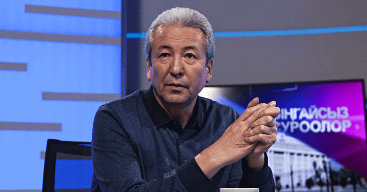 Адахан Мадумаров пожелал, чтобы таможенники КР и РК встречали водителей грузовиков так же, как депутатов