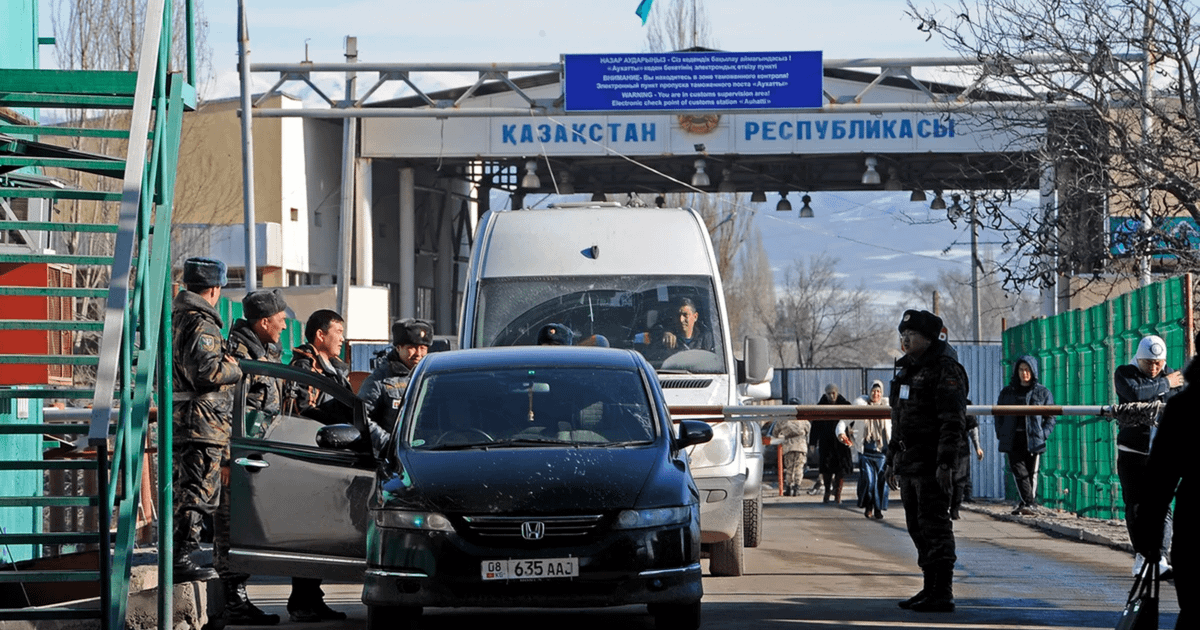 Казахстан усилит контроль на границе с КР из-за контрабанды – заявление Минфина РК