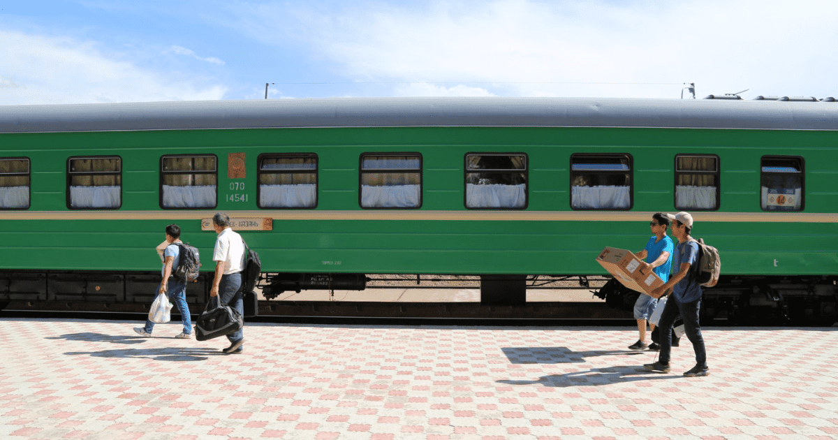 Пассажирский поезд в Балыкчы с 1 сентября завершает курсирование