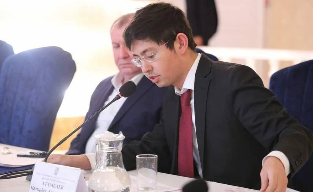 Лучше разберитесь с чиновниками республиканского уровня — депутат горкенеша раскритиковал депутатов ЖК