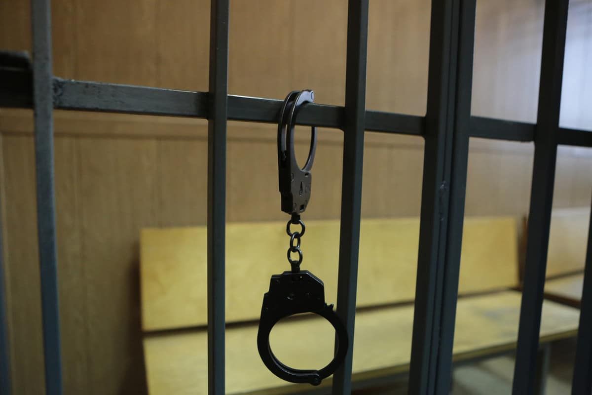 Число задержанных за критику передачи Кемпир-Абада достигло 26 человек