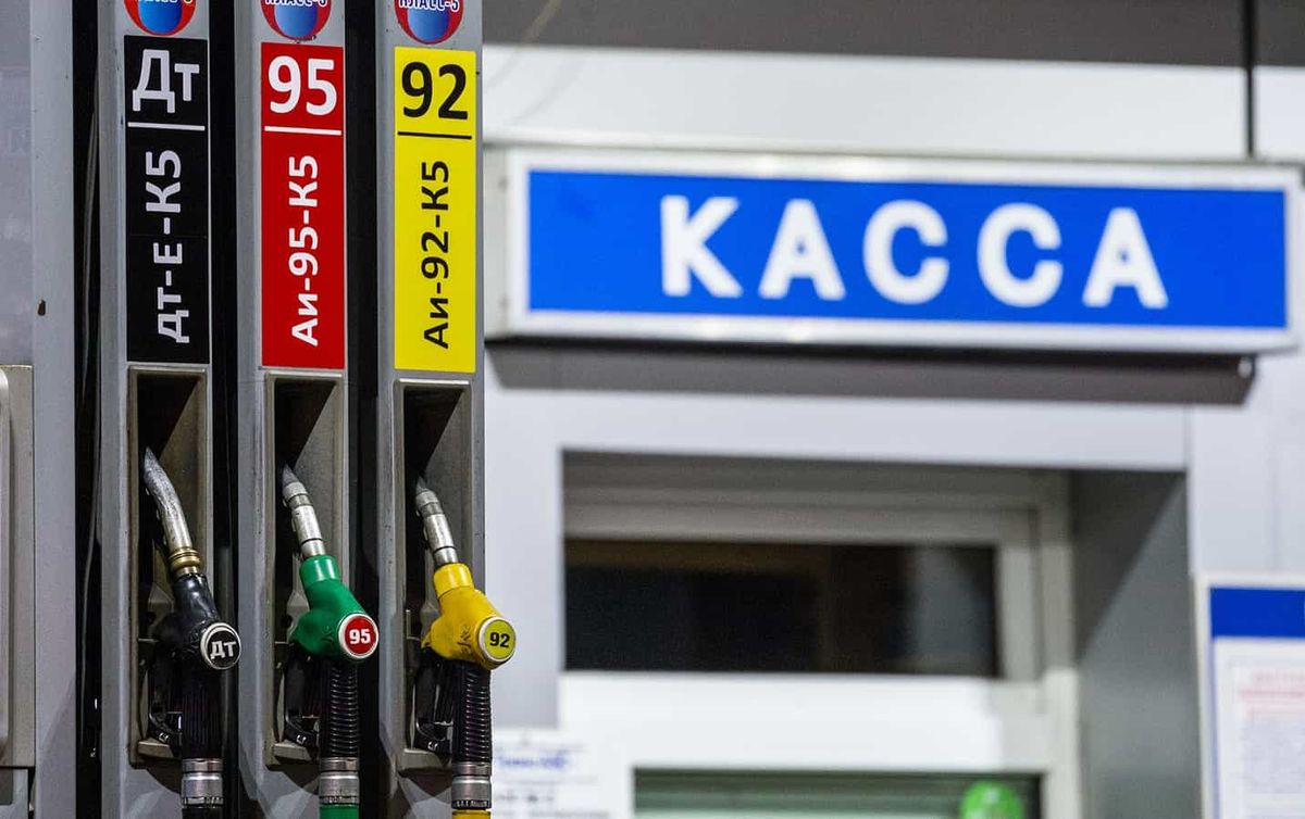 Бензин подешевеет на 5-6 сомов в течение месяца – Госантимонополия