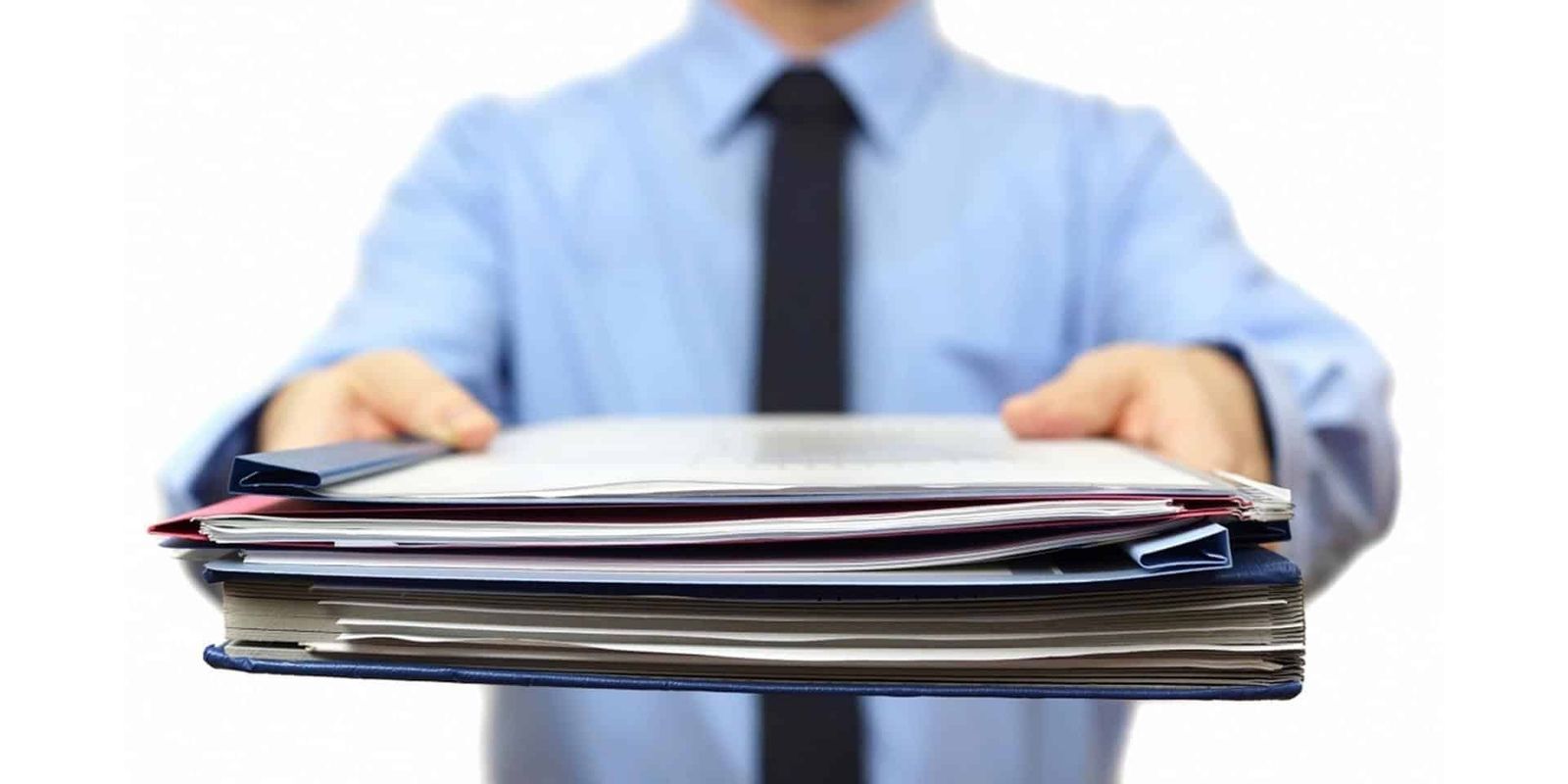 В КР ввели «регуляторную гильотину»: бизнес и граждан освободили от лишних справок до апреля 2027 года изображение публикации