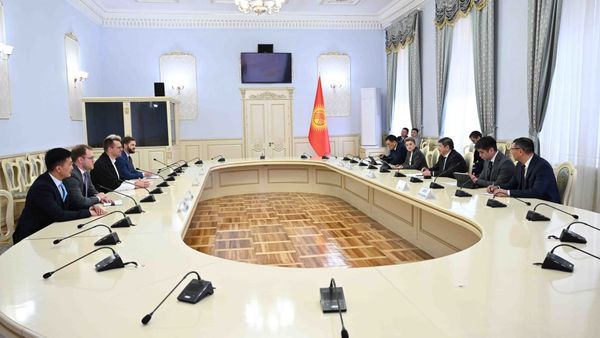 Акылбек Жапаров предложил «Яндексу» автоматизировать налоговую отчетность для таксистов изображение публикации