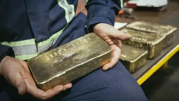 Кабмин хочет ввести запрет на вывоз из Кыргызстана драгоценных металлов изображение публикации