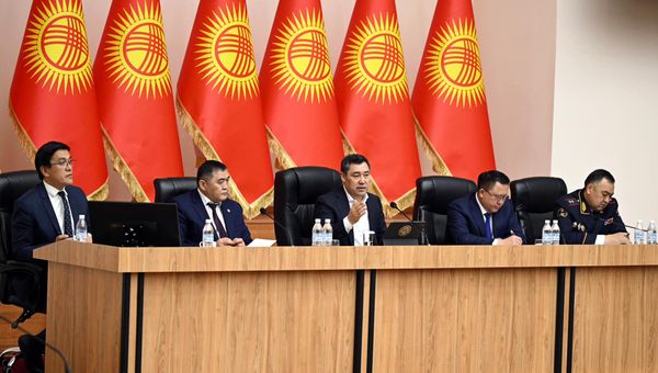 Садыр Жапаров поручил отозвать закон «О СМИ» из Жогорку Кенеша изображение публикации