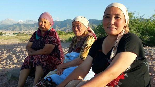 Кыргызстан остался во второй сотне в рейтинге Всемирного банка «Женщины, бизнес и закон» изображение публикации