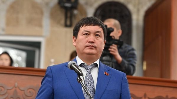 Депутат обвинил Алымкадыра Бейшеналиева в коррупции изображение публикации