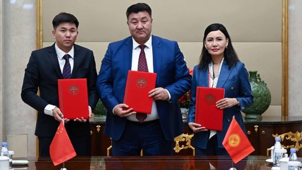 В селе Кара-Талаа построят солнечную электростанцию мощностью 400 МВт изображение публикации