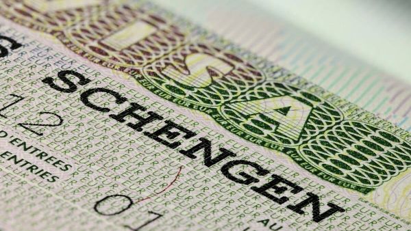 С 11 июня для кыргызстанцев подорожает шенгенская виза изображение публикации