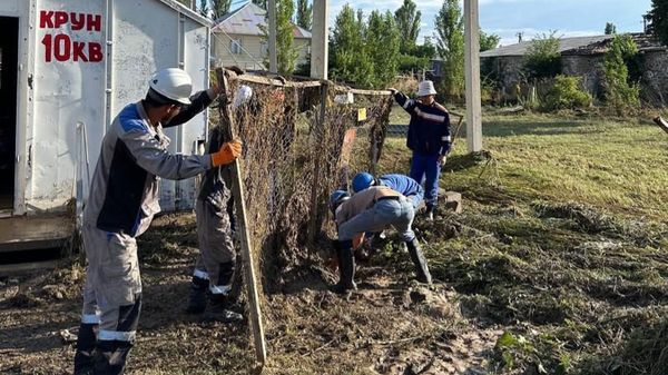 В Оше из-за селя 2400 домов остаются без электричества — 5100 абонентам восстановили подачу электроэнергии изображение публикации