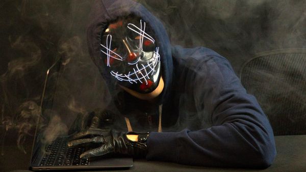 В Сеть утекли паспорта и банковские выписки пользователей из КР — ЦАРКА изображение публикации